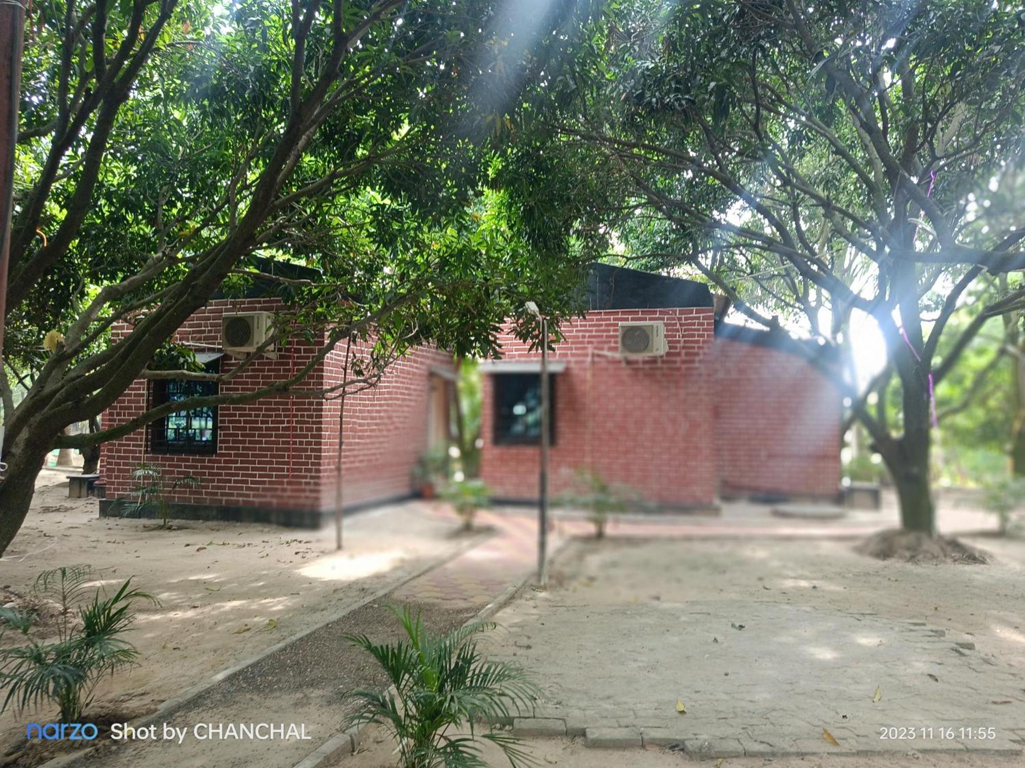 Modhubon Agro Tourism Hotel Bolpur Kültér fotó