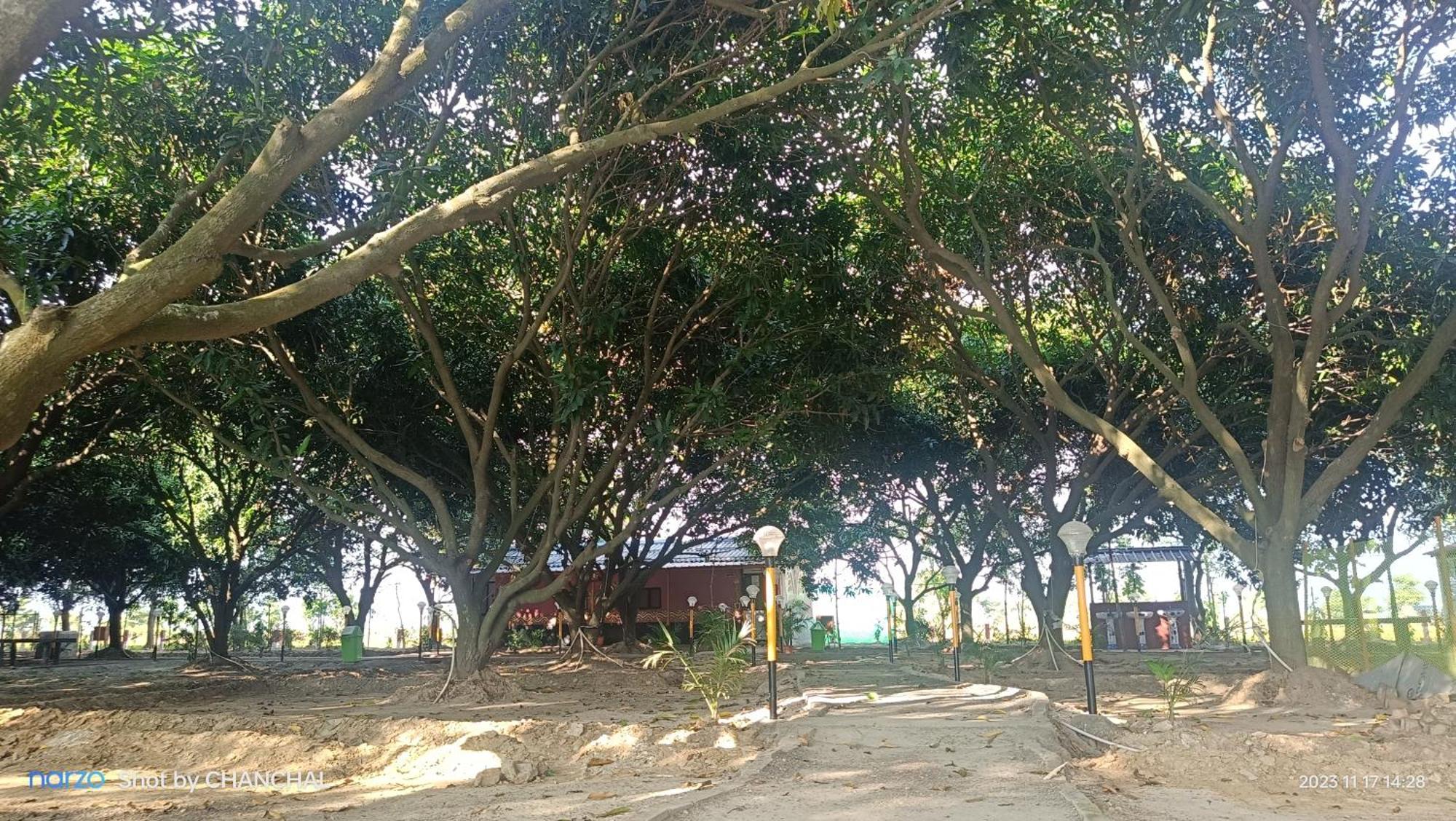 Modhubon Agro Tourism Hotel Bolpur Kültér fotó