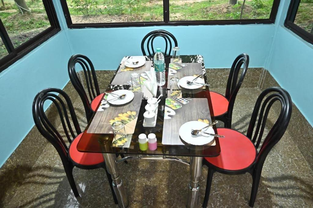Modhubon Agro Tourism Hotel Bolpur Kültér fotó